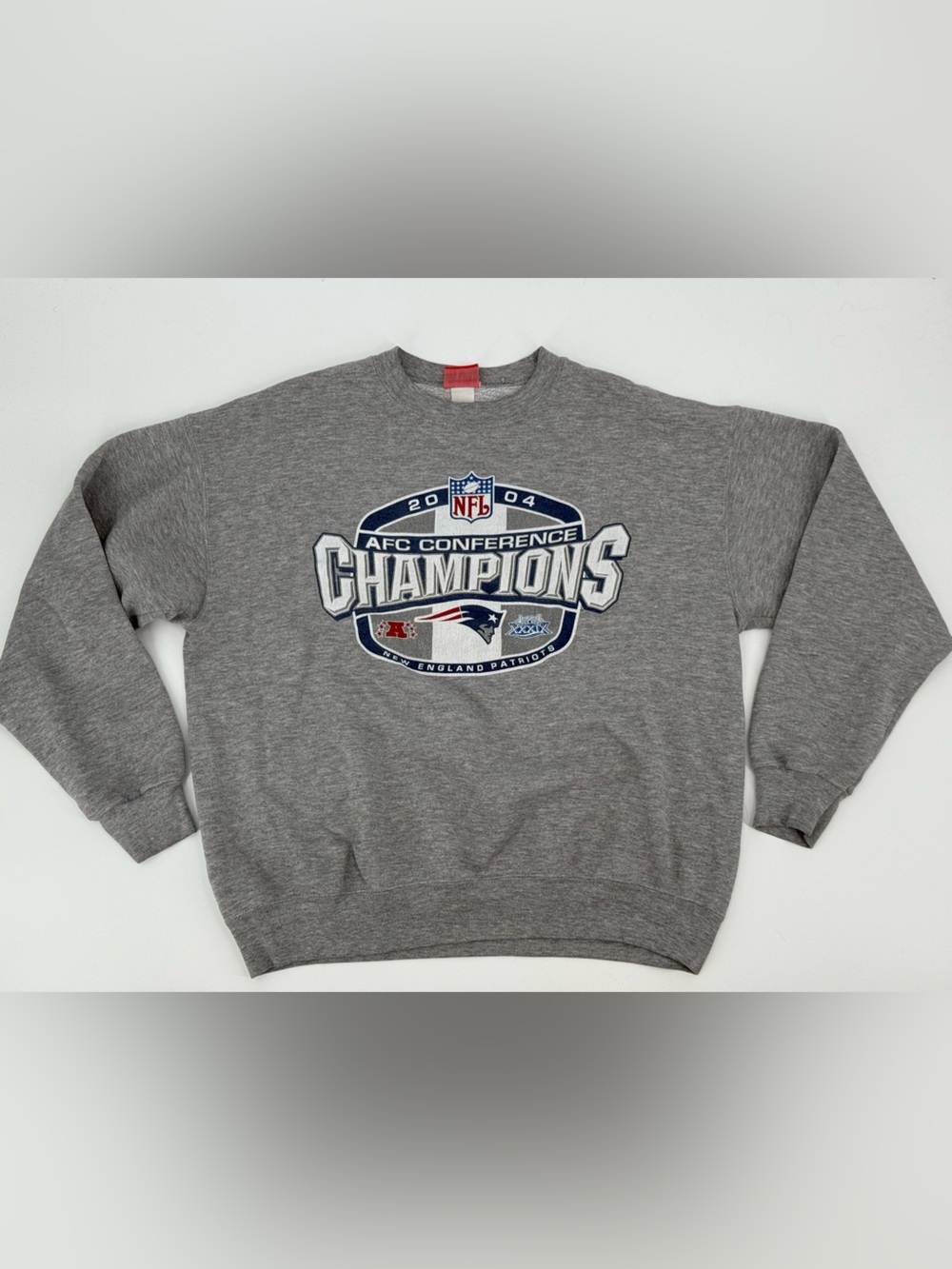Vintage 2004 New England Patriots NFC Conference Champions NFL Sweatshirt L